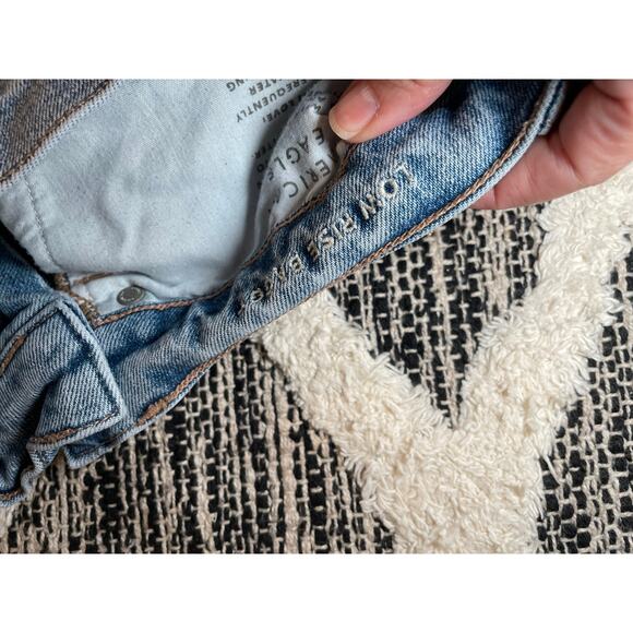 American Eagle Low Rise Baggy Distressed Jeans size 00 - Picture 5 of 8